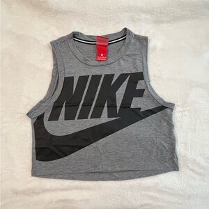 Women’s grey and black Nike top